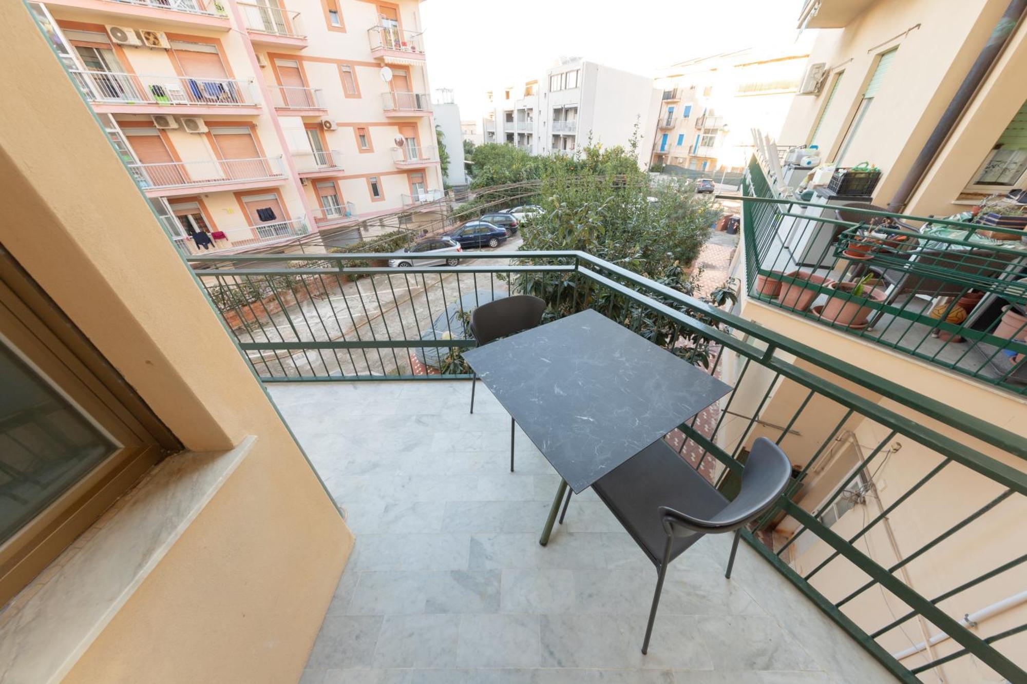 New Sea House Vicino La Spiaggia Del Lungomare Apartment Cefalu Ngoại thất bức ảnh